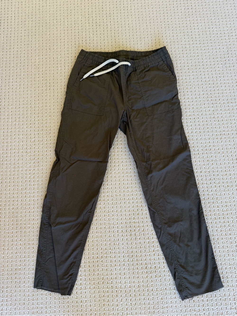 Women’s Vuori Ripstop Pants in Dark Olive